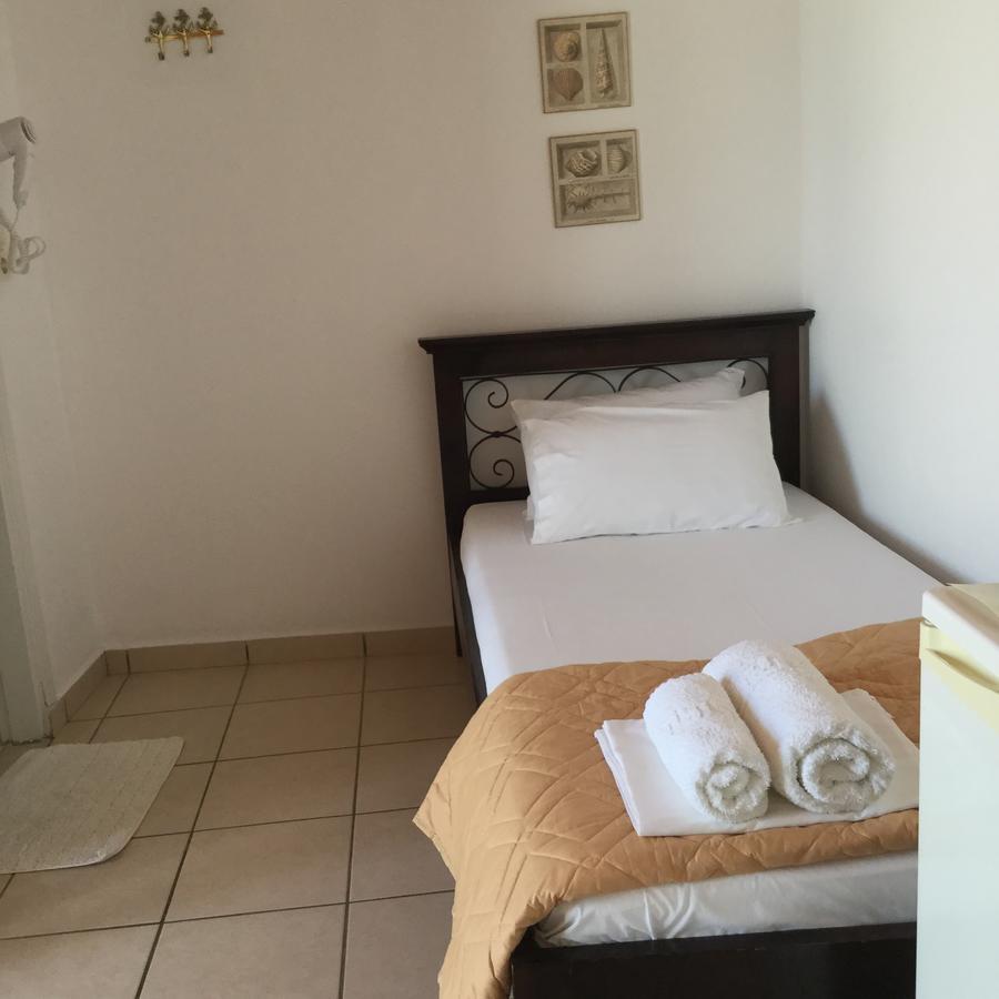 En Plo Hotel Elafonissos Ngoại thất bức ảnh